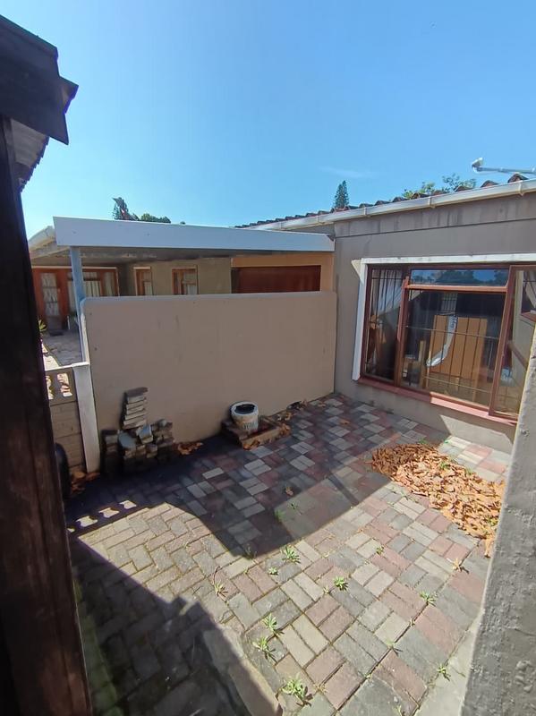 3 Bedroom Property for Sale in Groenvallei Western Cape